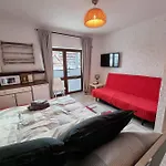 Lordis Privatunterkunft